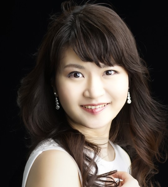 萩原麻未(ピアノ) 写真:©Akira Muto